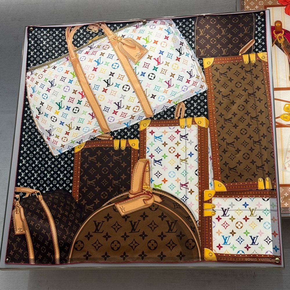 LV x TM Monogram Multicolor Collector Square 90 - Picture 4 of 4